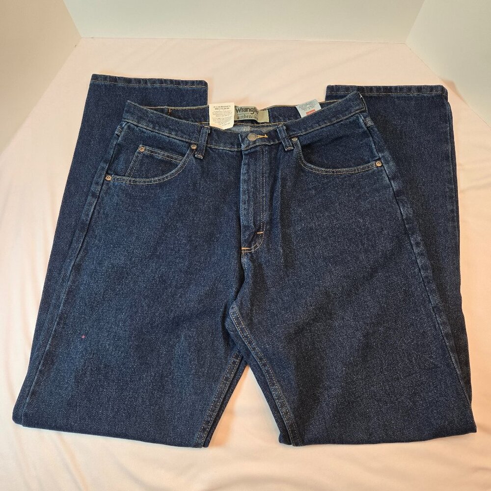 WRANGLER Authentic Men Classic 5-Pocket Relaxed Fit Jeans Sz: 33 x 34 Blue